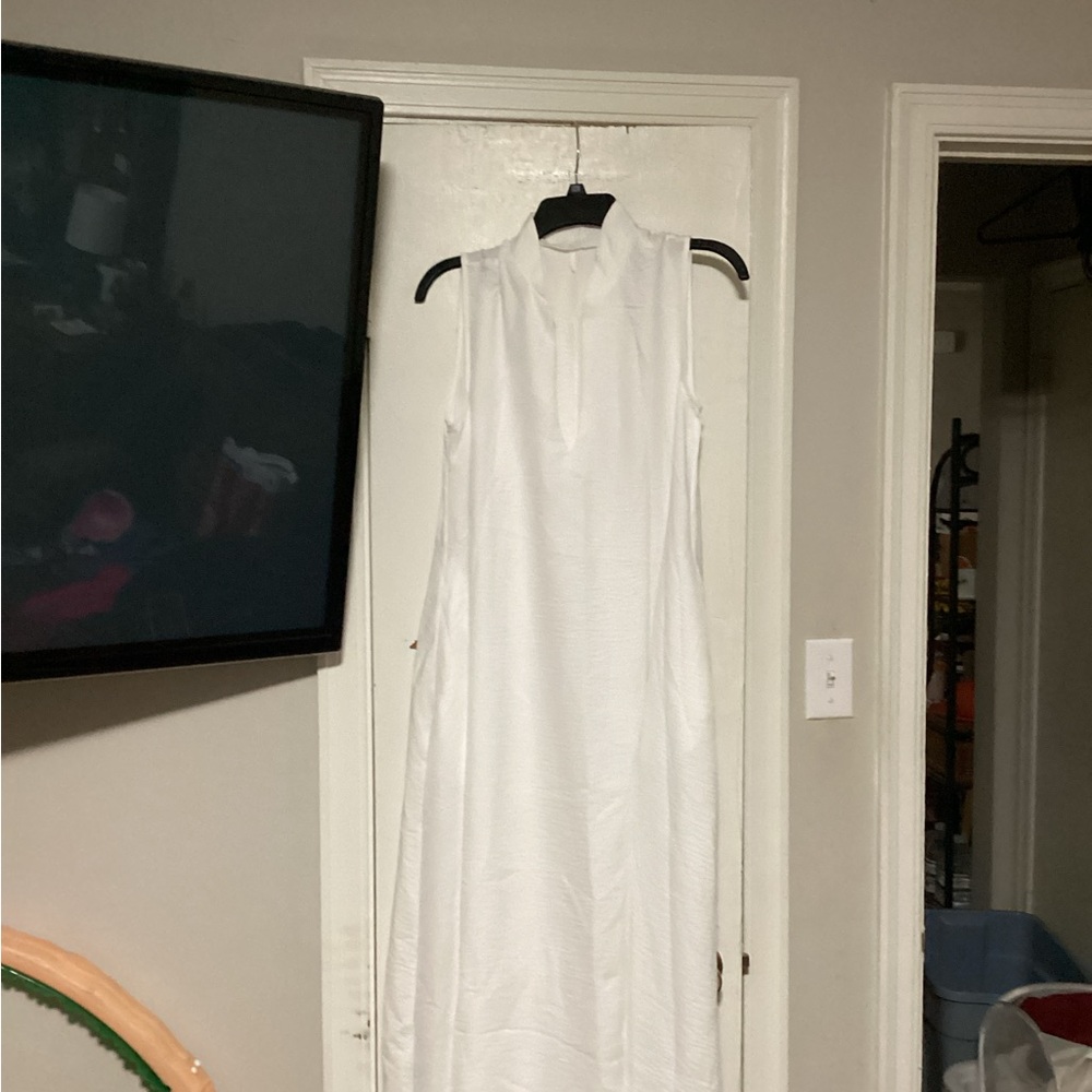 SHEIN White Sleeveless Maxi Dress - Picture 1 of 2